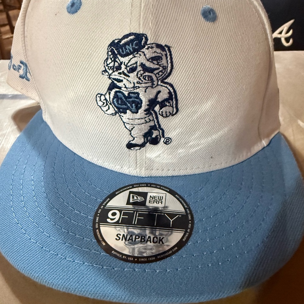 New Era 9FIFTY‎ Black and White Cap
